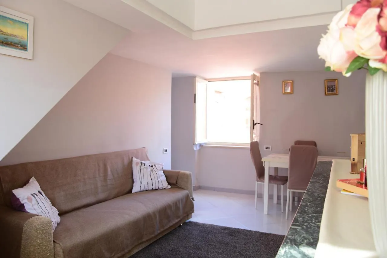 Scugnizzella Holiday House Apartment Naples