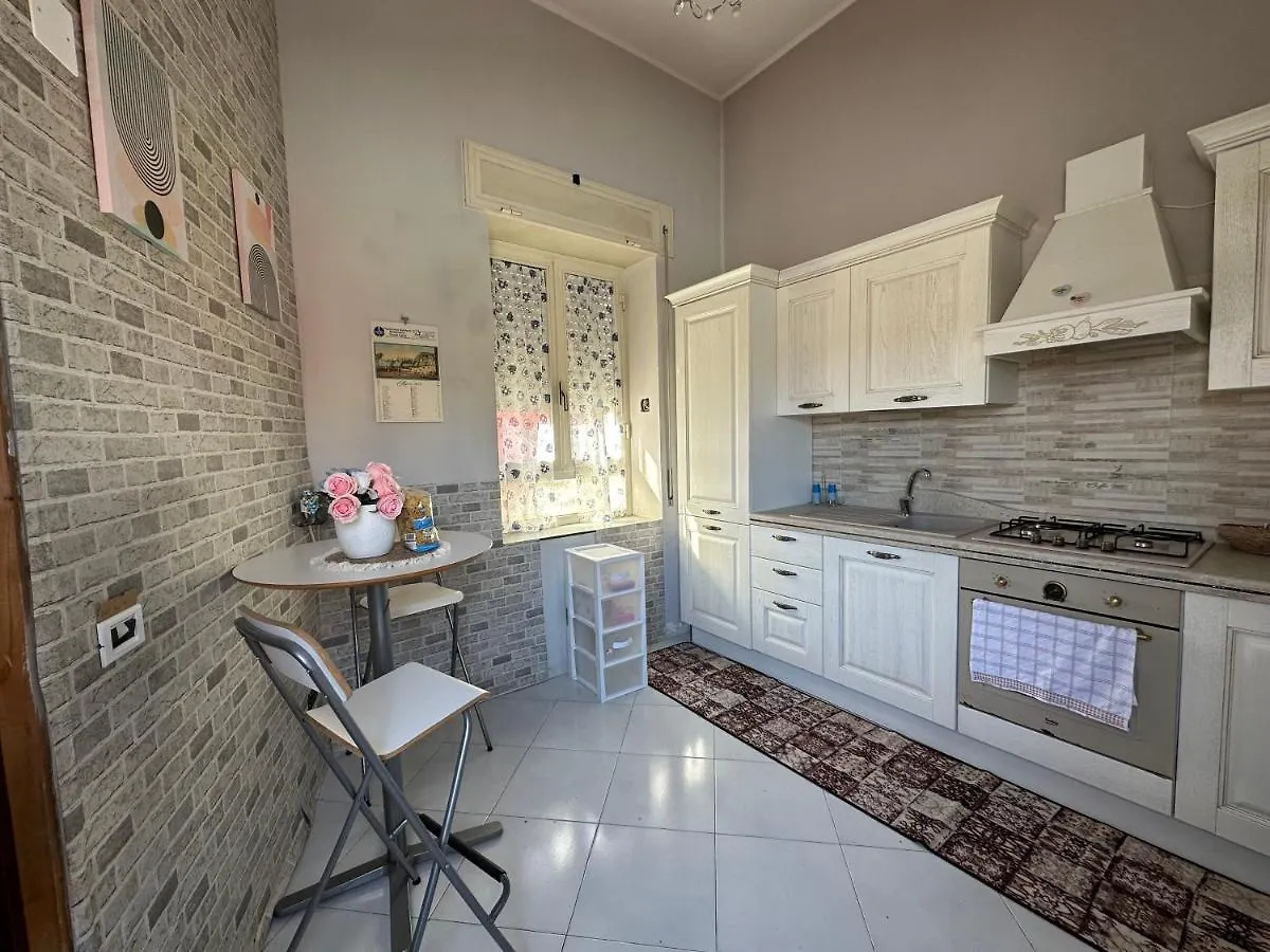 Scugnizzella Holiday House Apartment Naples Italy