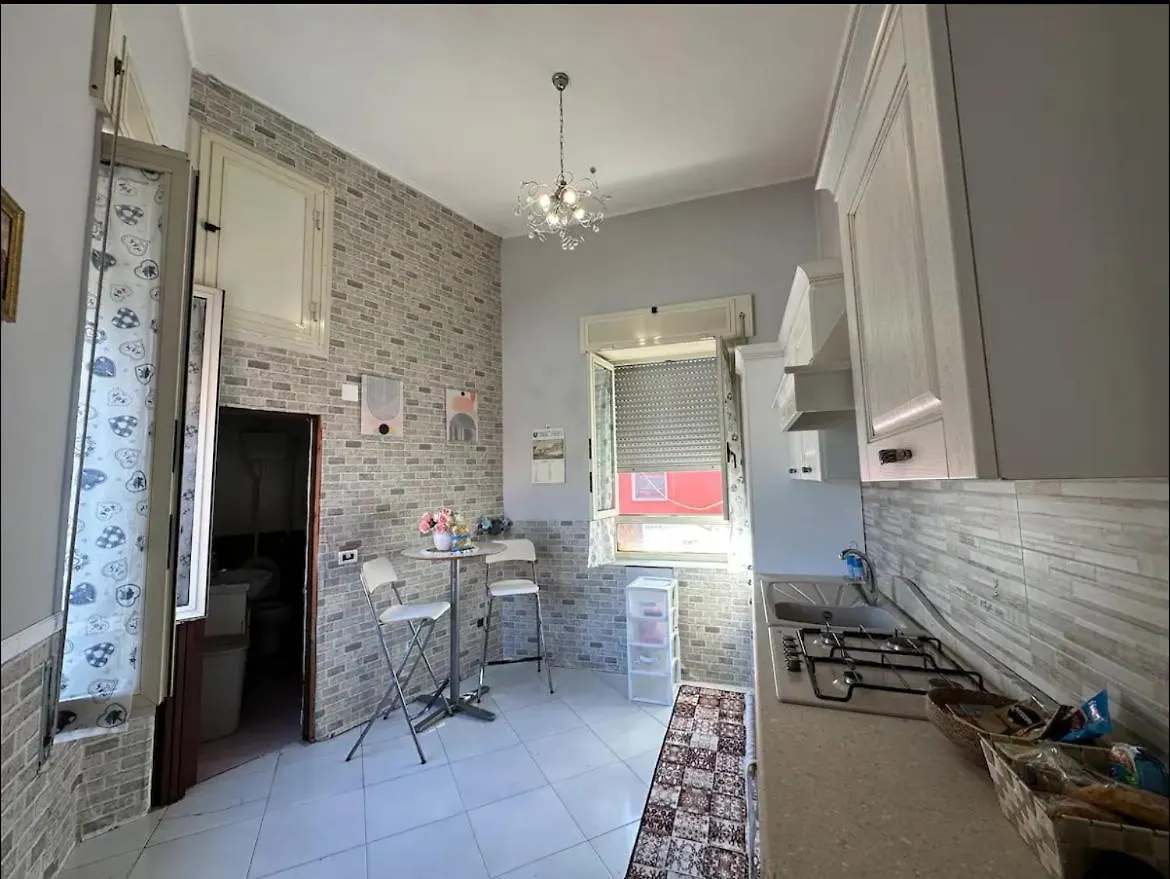Scugnizzella Holiday House Apartment Naples Italy